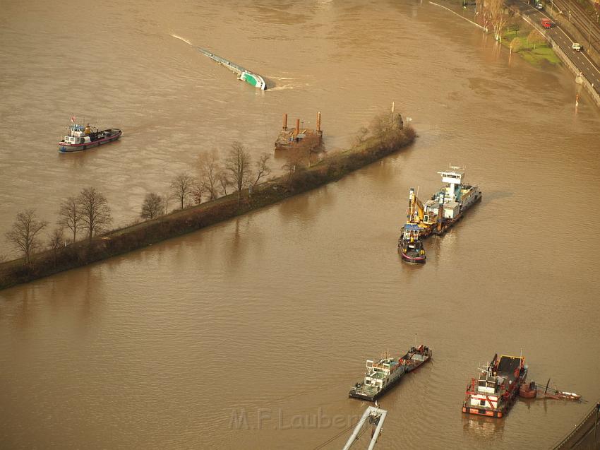 Schiff gesunken St Goarhausen Loreley P117.jpg